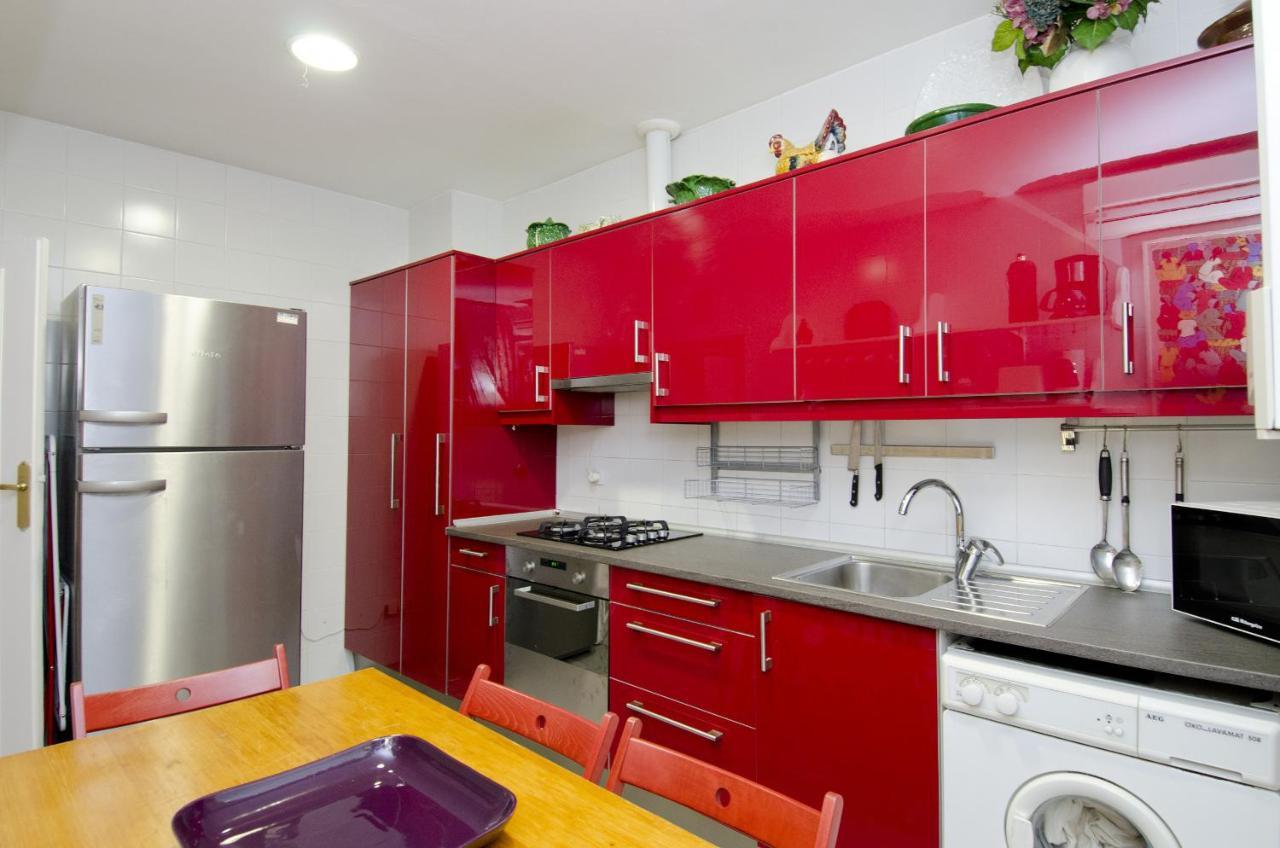 Apartment Paseo Del Prado Ii En Madrid