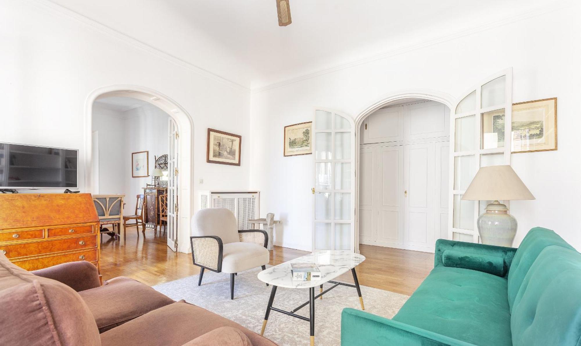 Apartment Paseo Del Prado Ii En